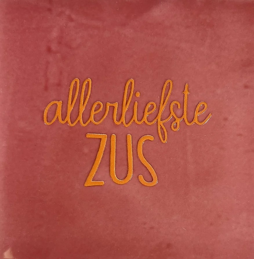 Originele tegeltjes met houten standaardje Allerliefste zus