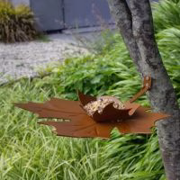 vogelvoederschaaltje voor aan de wand in tuin bruine herfstkleur vorm van blaadje - Verrasjelief