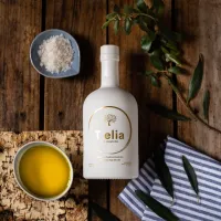 olijfolie - Telia - Mooie fles olijfolie - Cadeau idee vrouw - Koken - Bakken - Idee voor koken - Cadeau idee koken - Cadeaus voor vrouwen - Verrasjelief