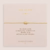 Riverstones verguld armbandje met schildpadje en gedichtje.