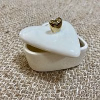 wit opbergpotje van zusss met gouden hartje voor sieraden - Verrasjelief