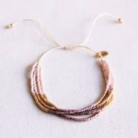 Prachtig vierdubbel nude, taupe en goldplated Miyuki armbandje - Verrasjelief