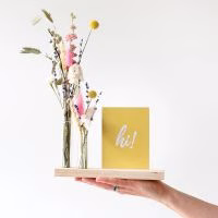 Bloompost - Cadeautje door de brievenbus - Brievenbuscadeau - Brievenbuskado - Moederdagkado - Moederdagcadeau - Bloemen door de brievenbus - Bloemen per post.