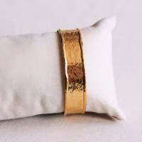 Prachtige brede gebutste RVS armband - Verrasjelief