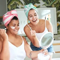 Origineel Moederdagcadeau. Haarhanddoek hairtowel hairwrap giftbox voorhaar