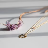 Vinoos- ketting- sieraden - goud - jewellery - vriendinnencadeautje - stainless steel.