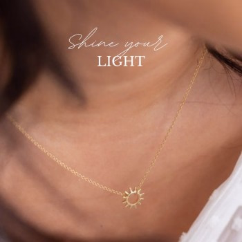 Vergulde kettinkjes met inspirerende gedichtjes