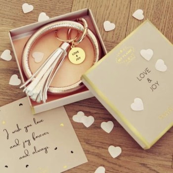 Vegan leren pols sleutelhanger in luxe giftbox