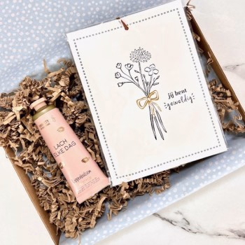 Brievenbus giftset 'Lach elke dag'