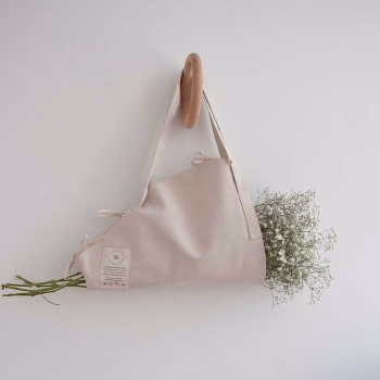 Hold close bloementas Evoke voor het geven van verse bloemen of het ophangen van droogbloemen