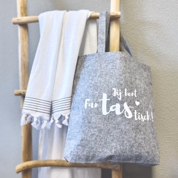 Vilten tas met hamamdoek