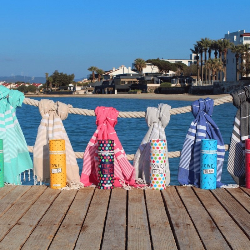 Towel To Go Hamamdoek in geschenkkoker