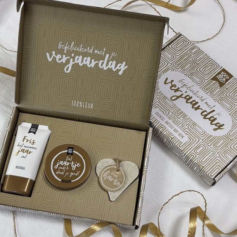 Giftset 'Fijne verjaardag' door de brievenbus met 3 cadeautjes - Verrasjelief