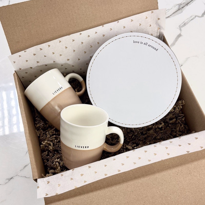 Cadeaupakket Zusss - Love is all around tea - Verrasjelief