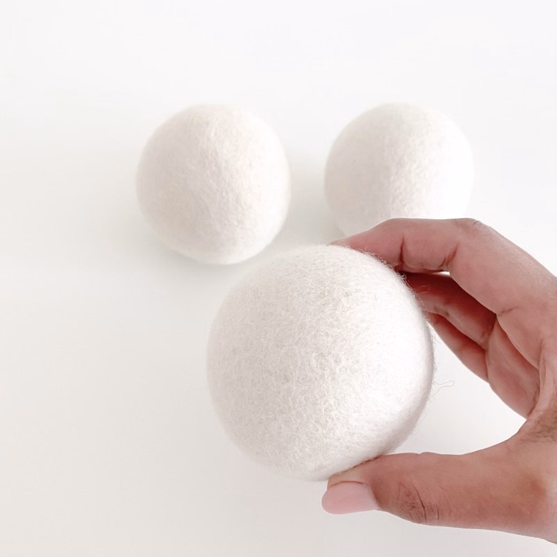 Set van 3 wasdroger ballen in leuk waszakje