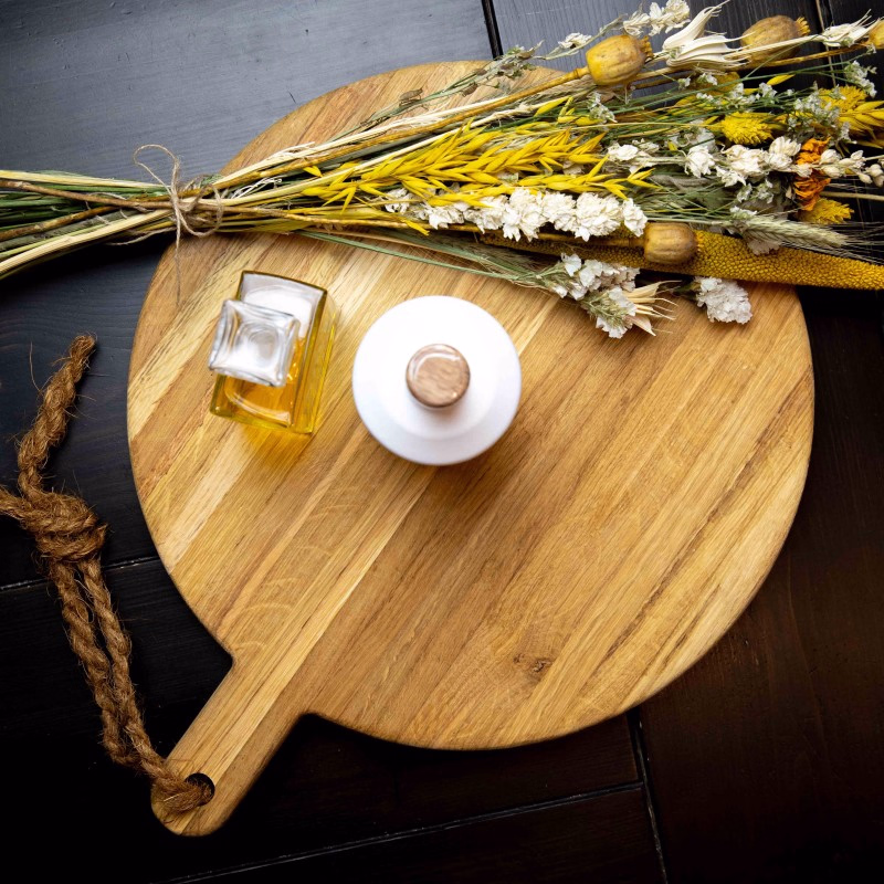 Ronde handgemaakte eikenhouten serveerplank