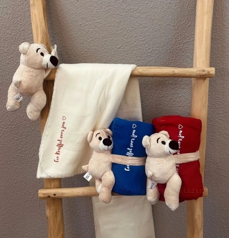 Knuffelbeer met deken 'Knuffel voor jou'