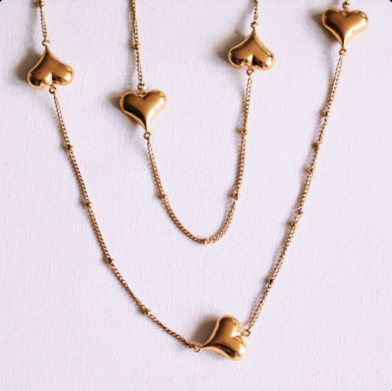 Lange ketting met hartjes - Verrasjelief