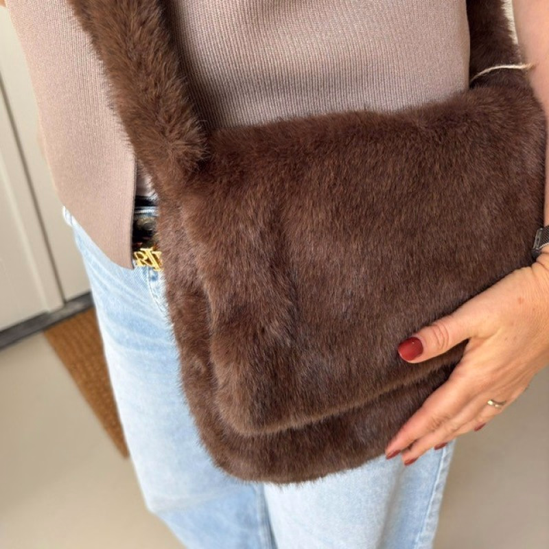 Fluffy fake fur schoudertasje verstelbaar tot handtas - Verrasjelief