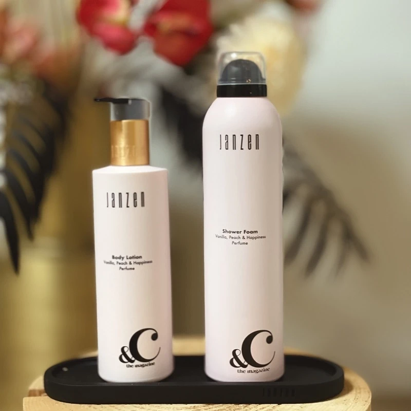 Janzen &C giftset bodylotion en showerfoam