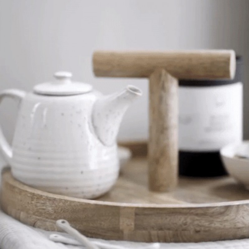Handige serveerplank met houten handvat