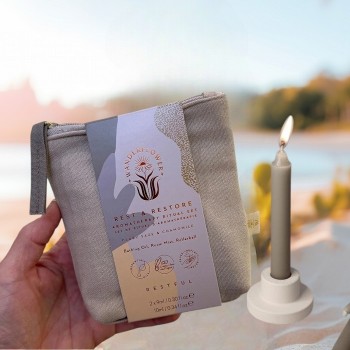 Wanderflower Rest & Restore Aromatherapie Rituals giftset met kaarsjes